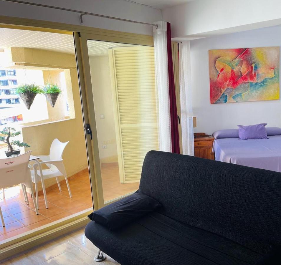 Puerta Del Sol Trm Only Adults Aparts Torremolinos Exterior foto